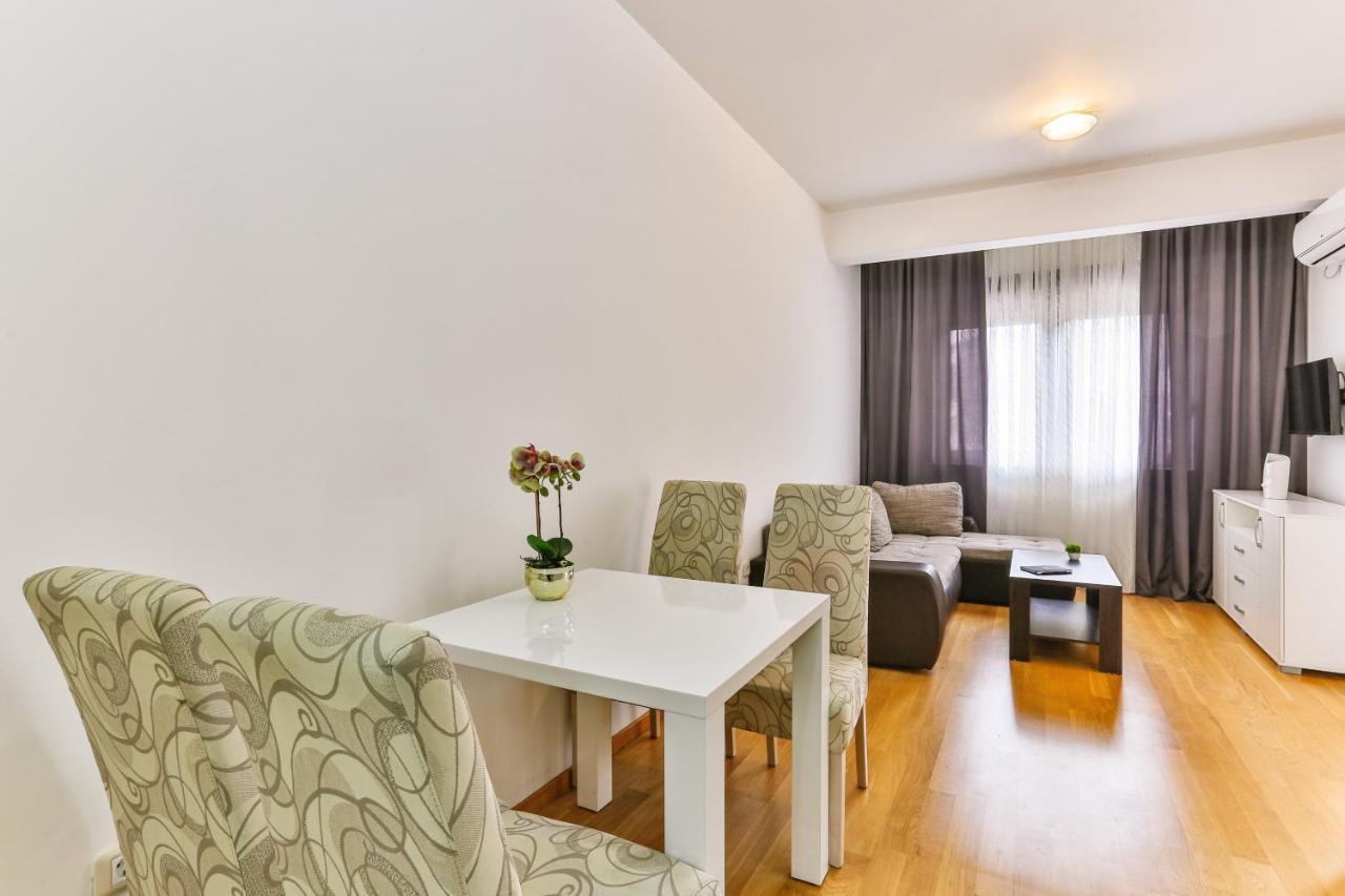City Montesun Apartments Μπούντβα Εξωτερικό φωτογραφία