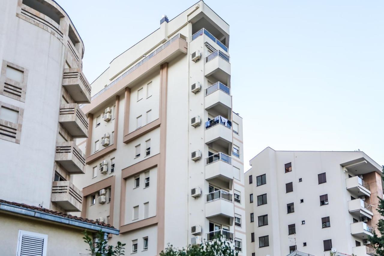 City Montesun Apartments Μπούντβα Εξωτερικό φωτογραφία